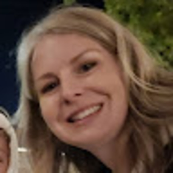 Meet your Posher, Melissa - Picture 1 of 1